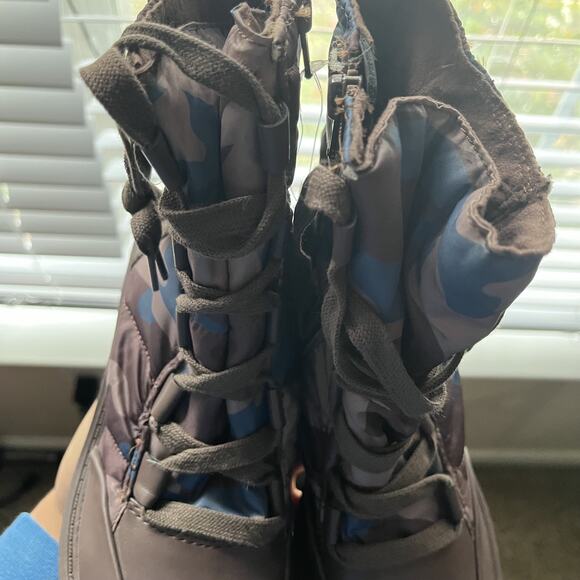 NEW Steve Madden Pieper Boots Women's 6.5 Camo Chunky Platform Water Resistant - Picture 3 of 13